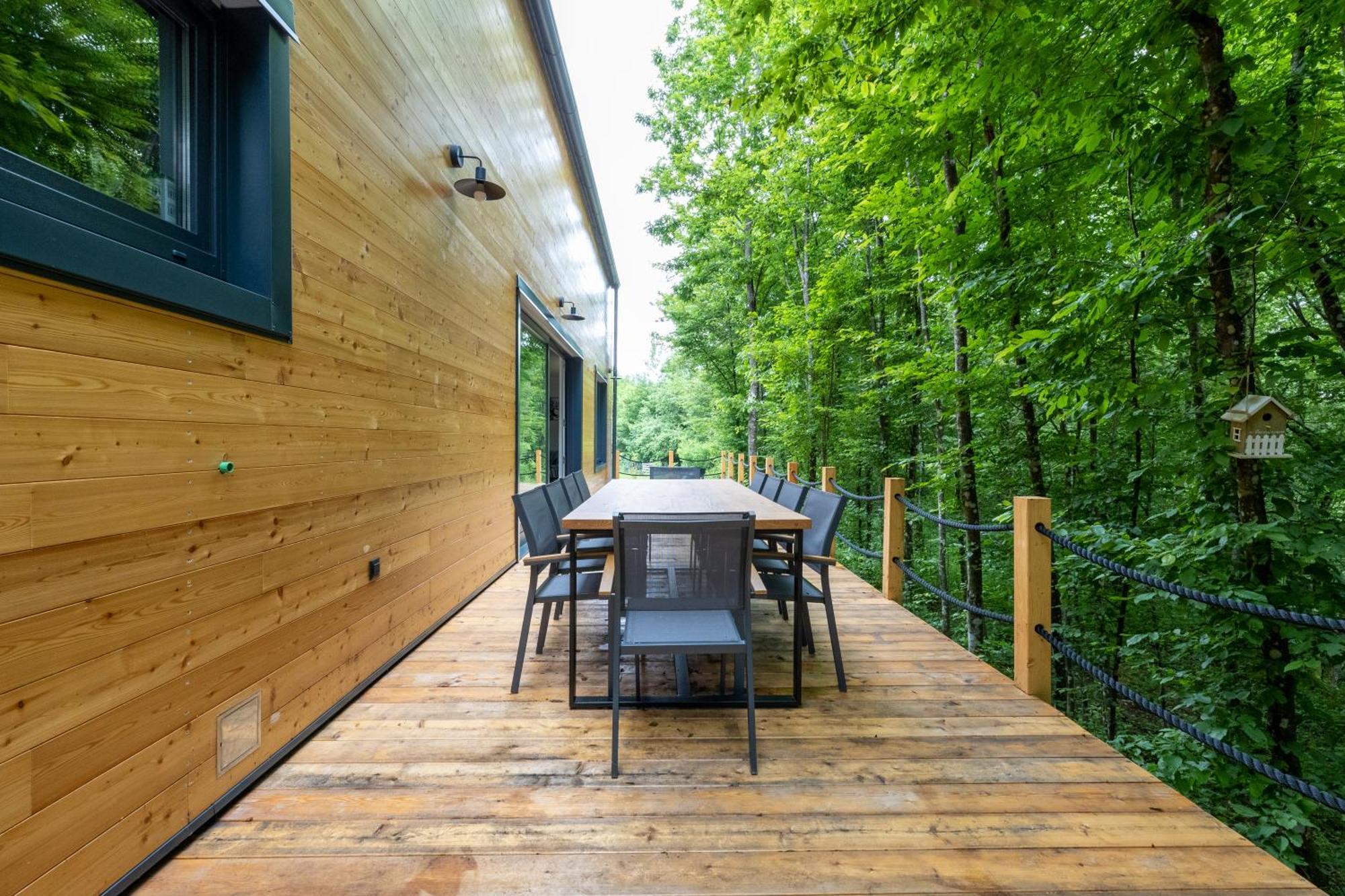 Tree Elements Treehouse Retreat Apartment Slunj Exterior photo